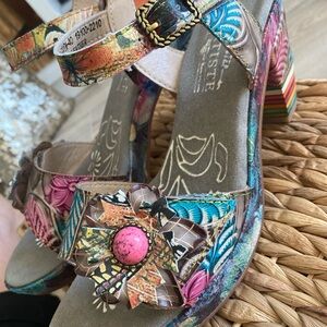 L’artiste High Heel Leather Leilanie Sandals Size 40 Multicolor Floral